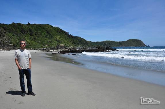 Um belo dia de sol na playa Gabún, no noroeste da ilha de Chiloé, no sul do Chile